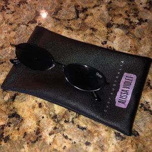 QUAY oval sunglasses